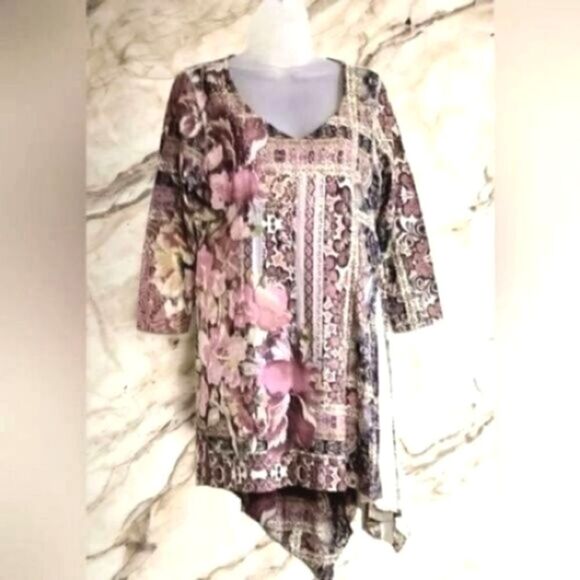 ONE WOR   TUNIC/TOP Printed Knit 3/4 Sleeved ASYMMETRICAL Embellished Sz MEDIUM - Picture 3 of 16